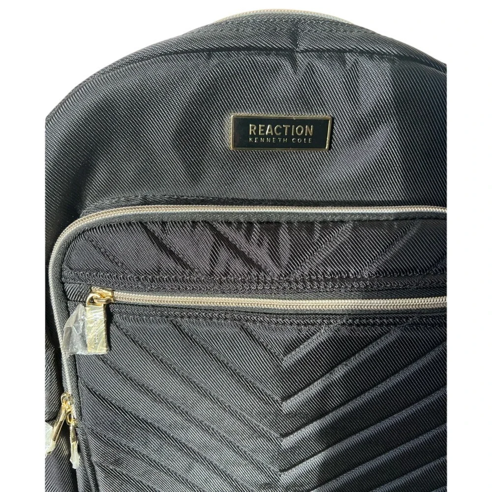 Kenneth Cole CHELSEA 15.6-INCH CHEVRON QUILTED COMPUTER‎ BACKPACK laptop